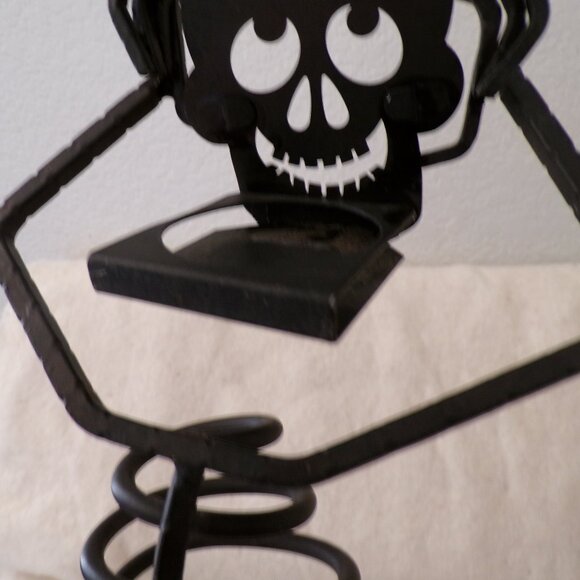 Partylite Metal Votive Candle Holder Mr. Bones Dancing Skeleton Halloween 15” - Picture 10 of 10